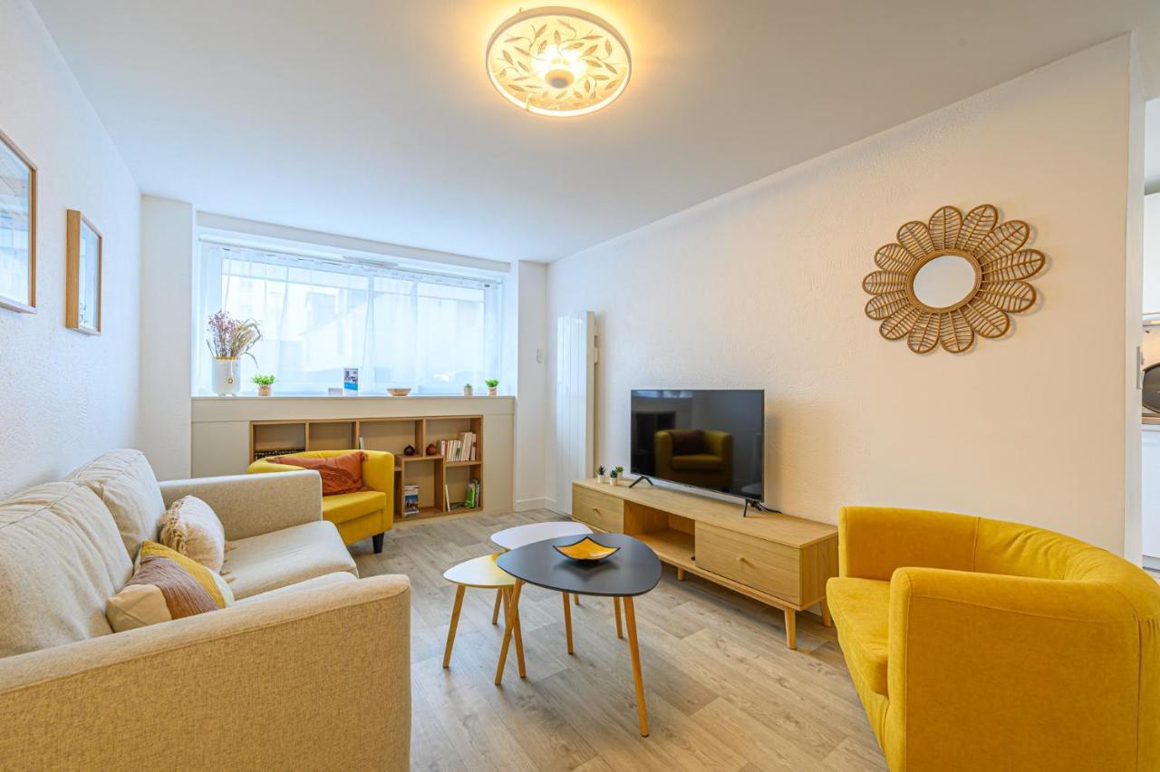 Le Krisco, Une Maisonnette En Coeur De Ville Avec Un Parking Prive วานส์ ภายนอก รูปภาพ